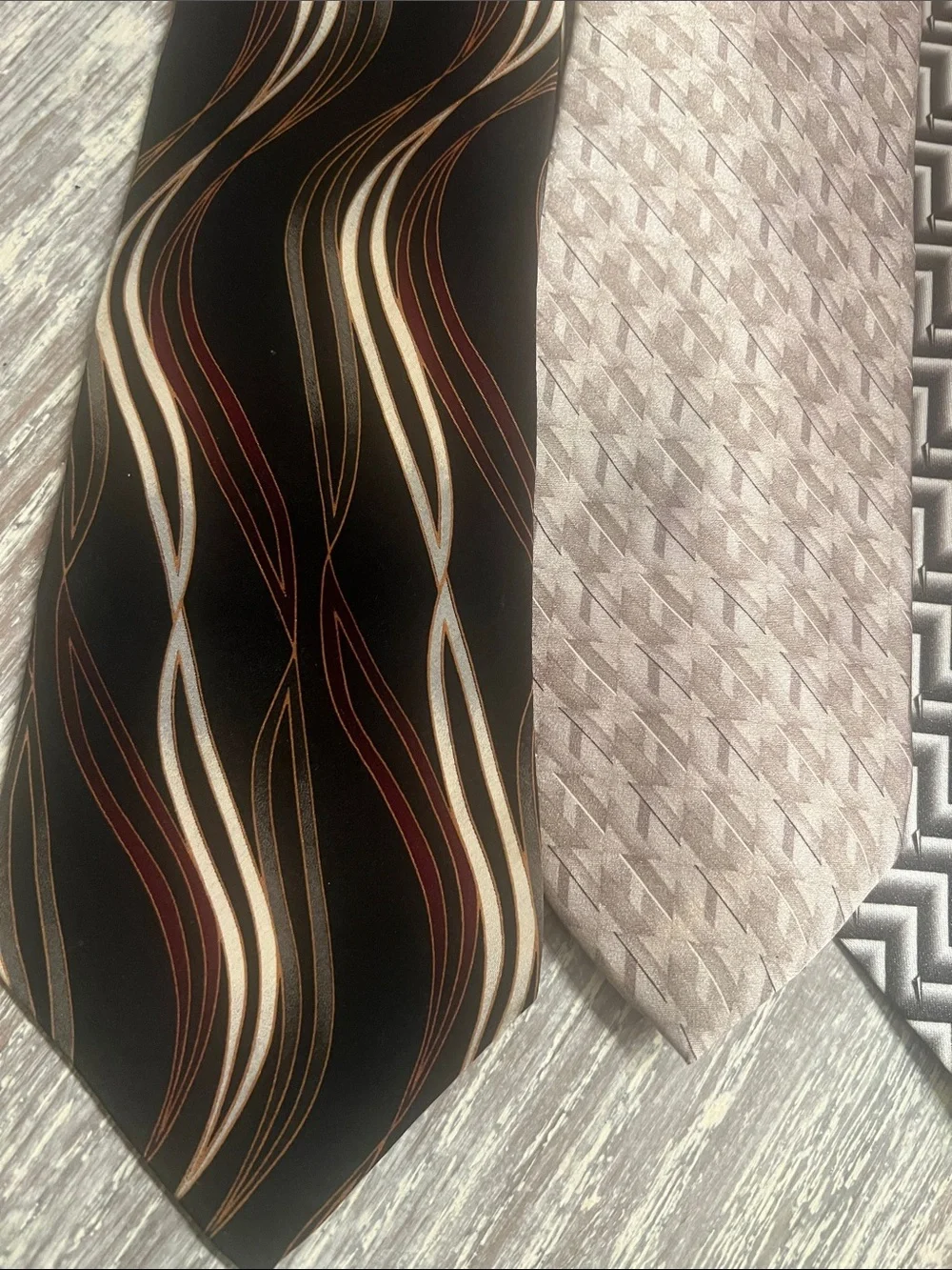 Set of 4 Classic Men's Necktie - Brown, Beige, Silver, Gold Designs